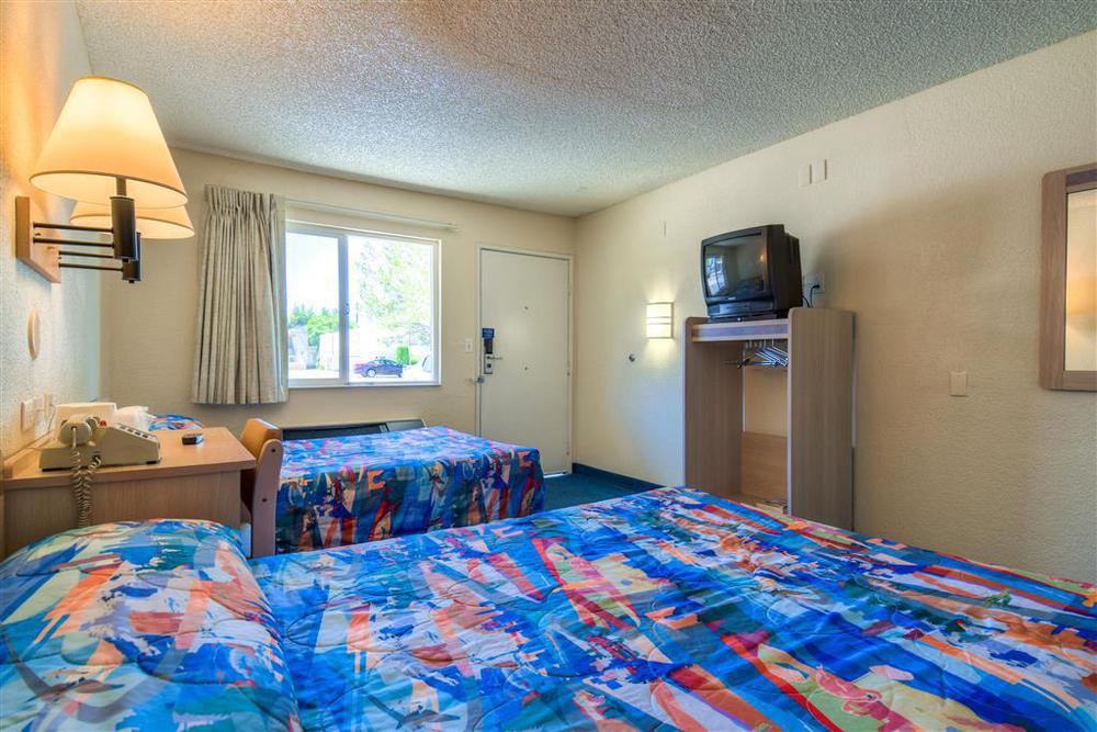 Motel 6-Lancaster, Ca Room photo